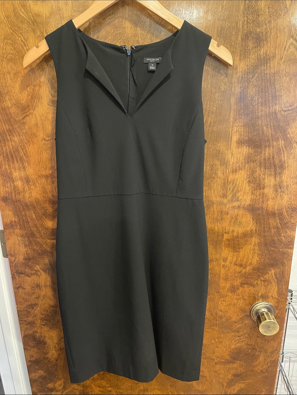 Ann Taylor Black V-Notch Sleeveless Midi Dress